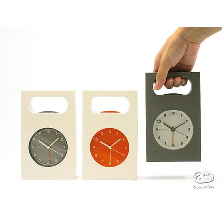 取っ手付き置時計　innocent “Shop Bag Clock”