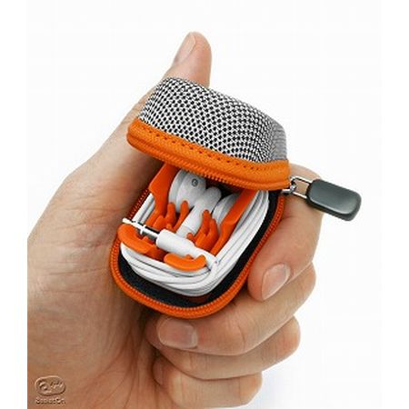 “earBuddy” iPodEarbud case