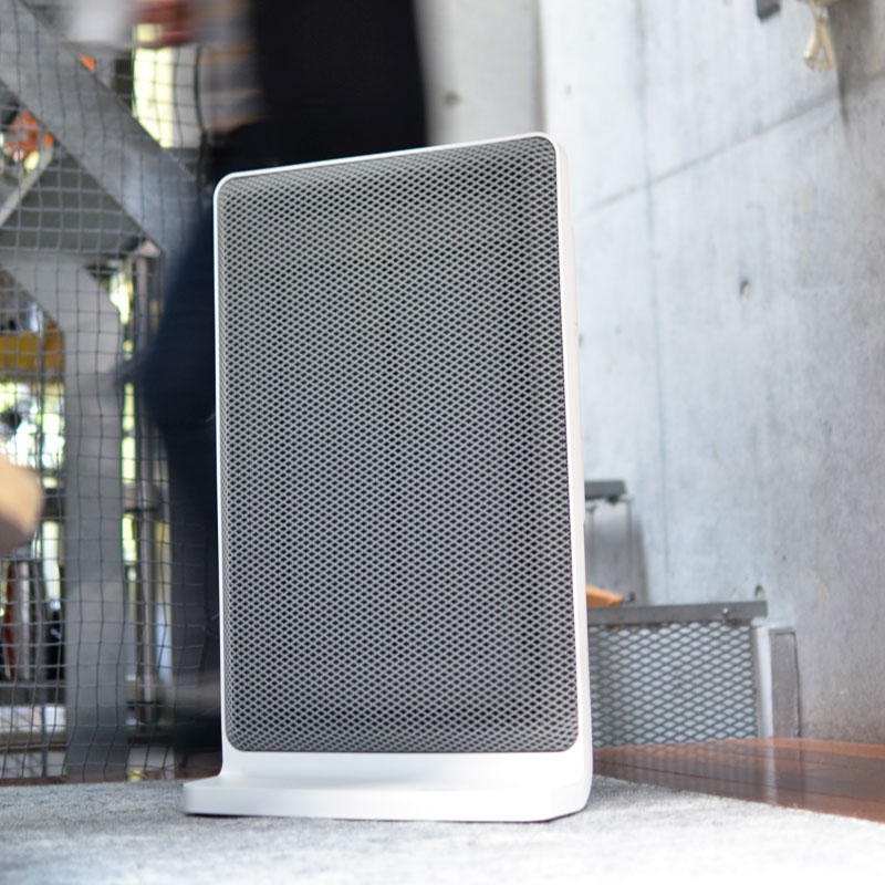 新発売 プラスマイナスゼロ XHP-X010 パネルヒーター ホワイト 薄型