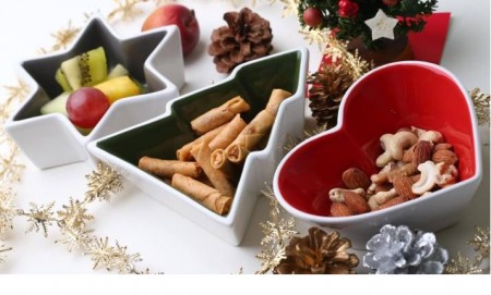 いろんなかたちのお皿。sagaform/Christmas Bowls 3pack