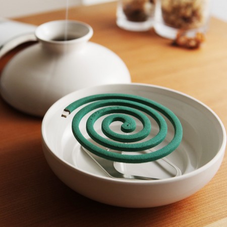 アブラカタブラ。KATORI POT（蚊取りポット）