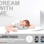 うっぷし専用ハンド枕。Ostrich Pillow Mini
