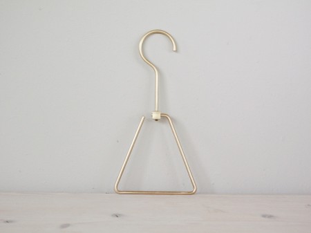 千葉工作所　Brass Hanger - Triangle　真鍮トライアングルタオルハンガー 