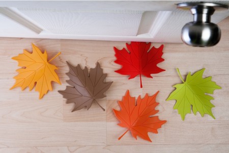 落ち葉のドアストッパー。Autumn DoorStop