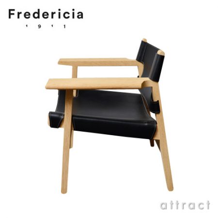 豪華な革と木の椅子。The Spanish Chair  Fredericia 