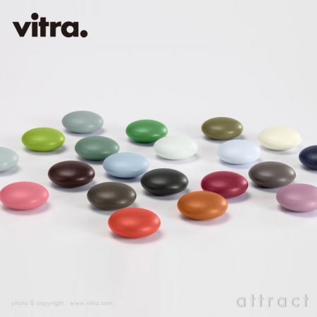 色とりどりの磁石。Vitra Magnet Dots 
