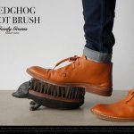 靴底ブラシ。HEDGHOG FOOT BRUSH / Goody Grams