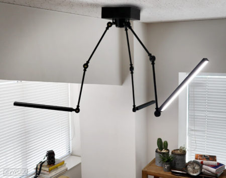 クモ足ライト。BRID STAND WORKER_3 ARM LED LIGHT