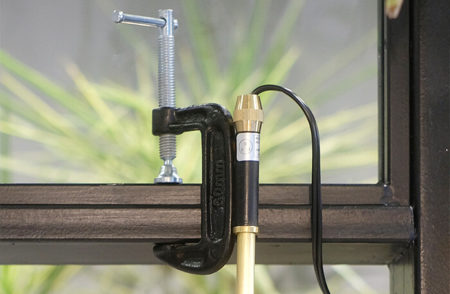 クランプ照明。WEST VILLAGE TOKYO LONDON CLAMP LIGHT