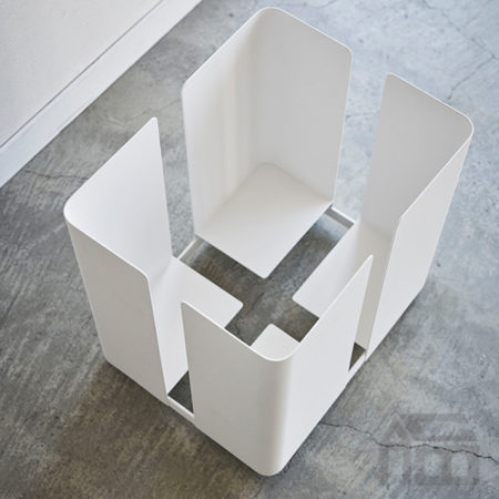 Tower ROLLING NEWSPAPER RACK