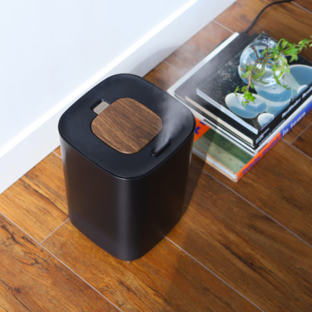 足のはえた加湿器。エルズ ヒュミディファイアー