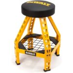 DIY的スツール。DEWALT Padded Shop/Garage Stool