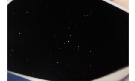 覗き見るスター。星空の封筒