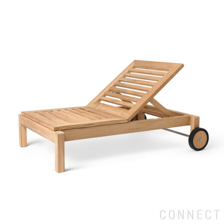 CARL HANSEN & SON  AH604 Outdoor Lounger