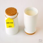 牛乳専用コップ。Milk cup