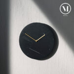 大理石の時計。MENU Marble Wall Clock