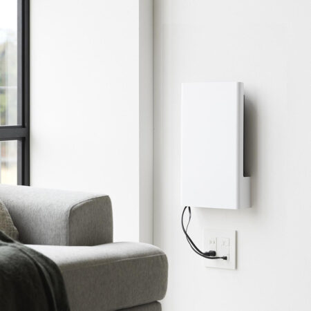 壁付けルーター収納。Wall-mounted Router Storage