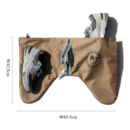 靴入れ。RUBBERIZED FABRIC CLUBHOUSE SEPARATE SHOE CASE