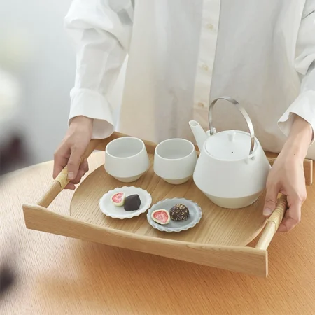 天然木と籐で作った サービングトレイ 飛騨高山 木工 束の間