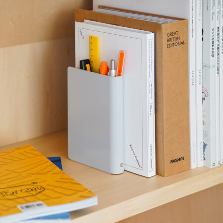ブックエンドペン立て。TOOLBOOK / TENT