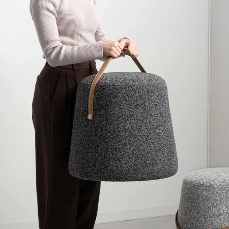 丸いスツール。CREN Stool 