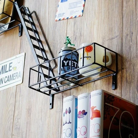 ウォールシェルフ / ファイヤーエスケープ バルコニー