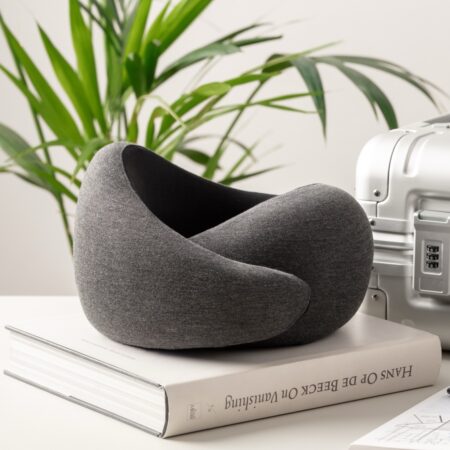 巻き付きネックピロー。GO neckpillow