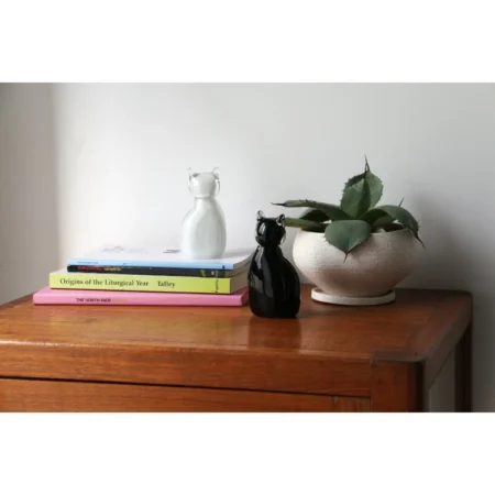 ガラスの猫。DETAIL ( ディテール ) Glass Objet Cat