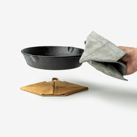 FABRIK mitten & potmat