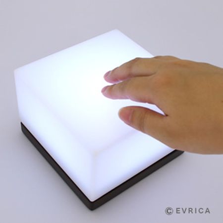 LEXON DOLMEN LEDライト・LH23