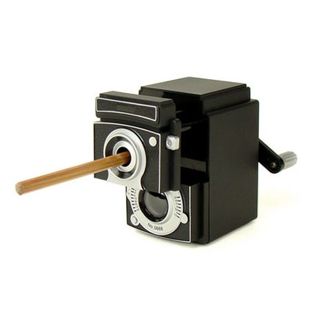 キッカーランド　CAMERA PENCIL SHARPENER