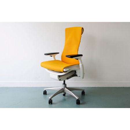 ハーマンミラー エンボディチェア