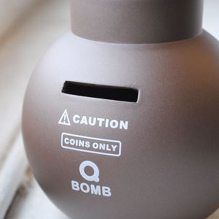 バクダン貯金箱