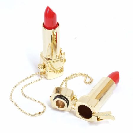 口紅と灰。MOBILE ASHTRAY “LIPSTICK”