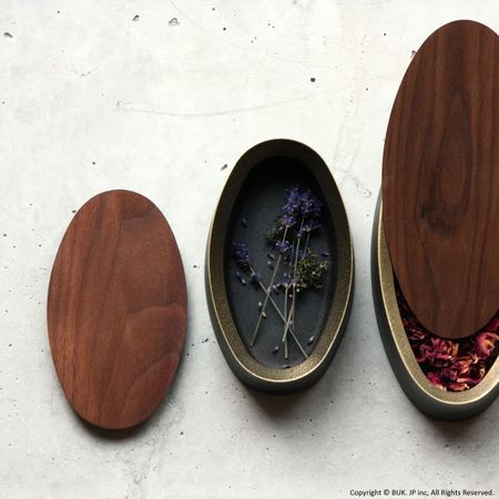 真鍮の箱 / グラデーション