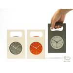 取っ手付き置時計　innocent “Shop Bag Clock”