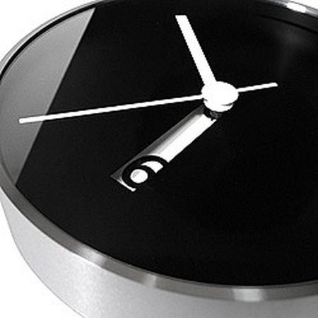 Normal Timepieces（ノーマルタイムピーシーズ）「Extra Normal Wall Clock」