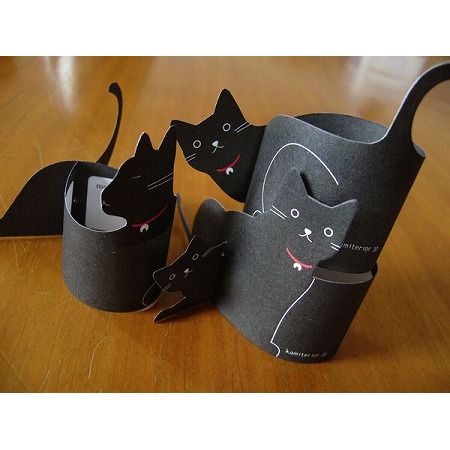 まるまる猫メモ。kuro-neko ku・ru・ru